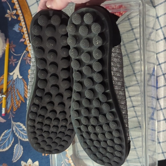 Rock Spring flats - Picture 3 of 3